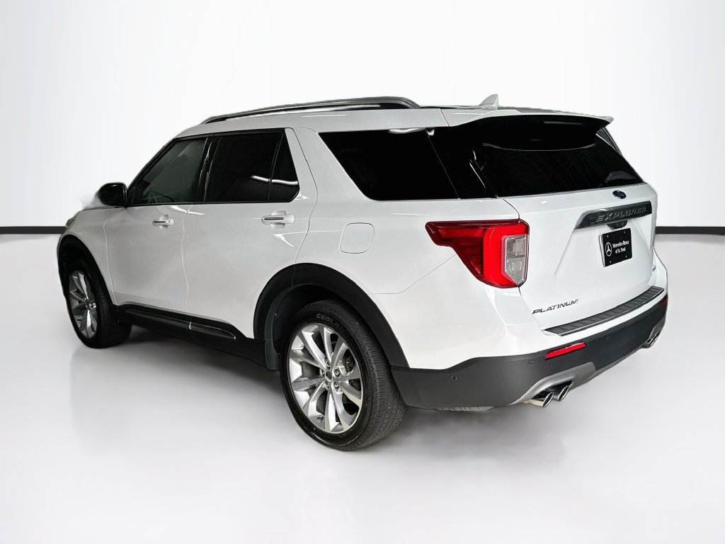 Used 2022 Ford Explorer Platinum w/ Equipment Group 601A AWD/4WD image 7
