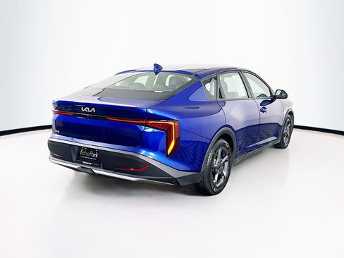 Used 2025 Kia K4 LXS image 9