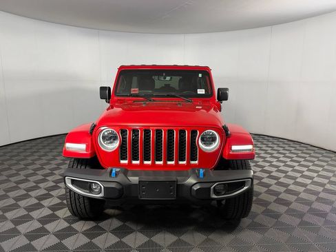 Used 2023 Jeep Wrangler Unlimited Sahara w/ Cold Weather Group AWD/4WD image 4