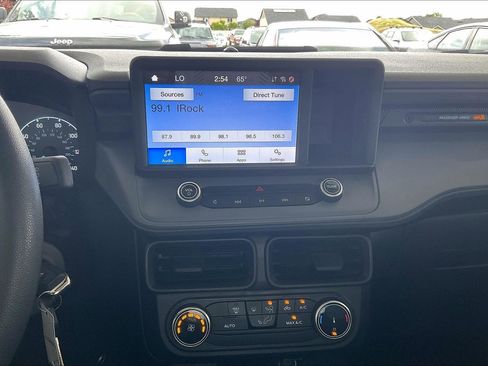Used 2023 Ford Maverick XL FWD image 9