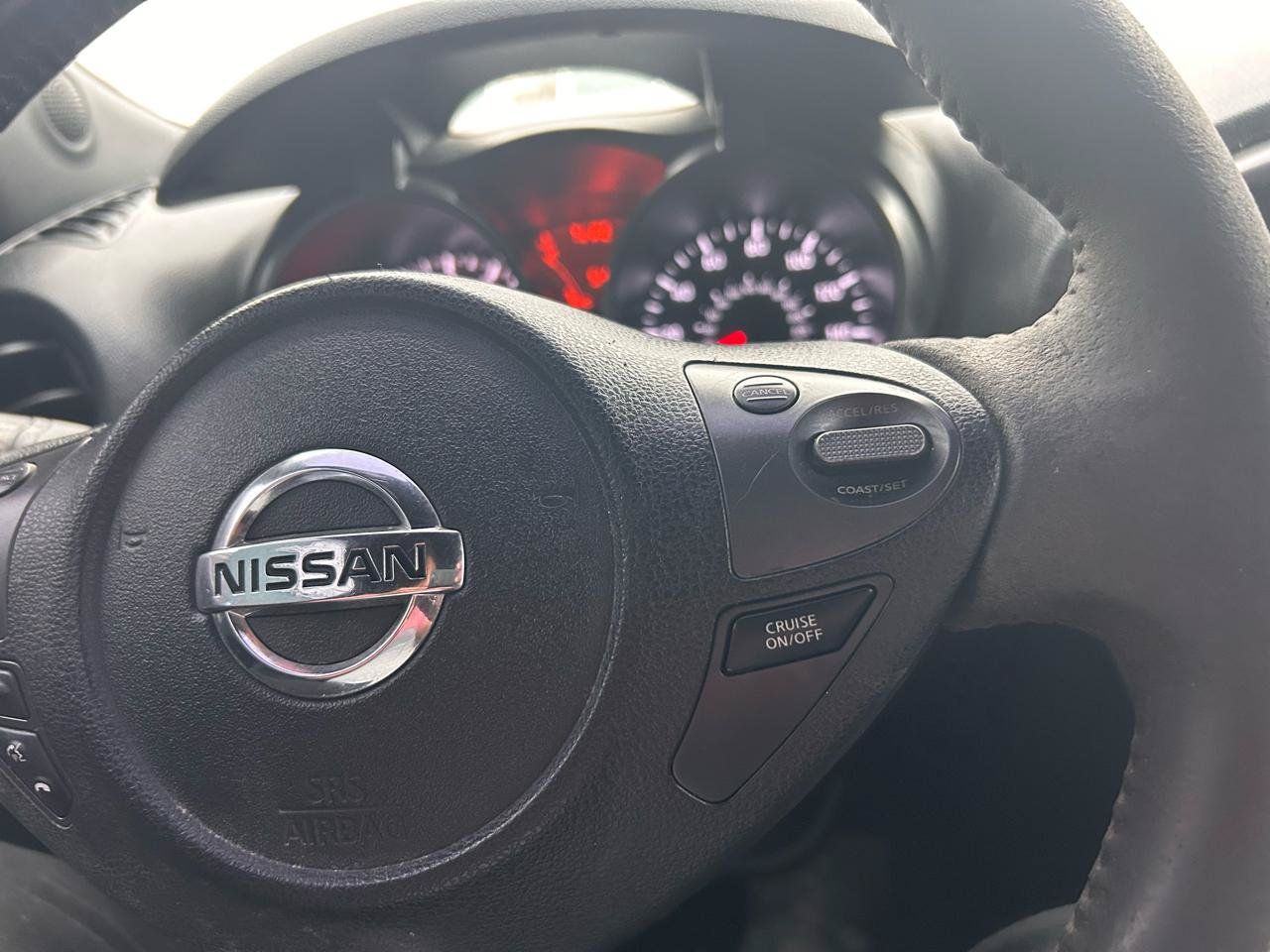Used 2015 Nissan Juke NISMO FWD image 22