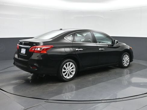 Used 2018 Nissan Sentra SV FWD image 7