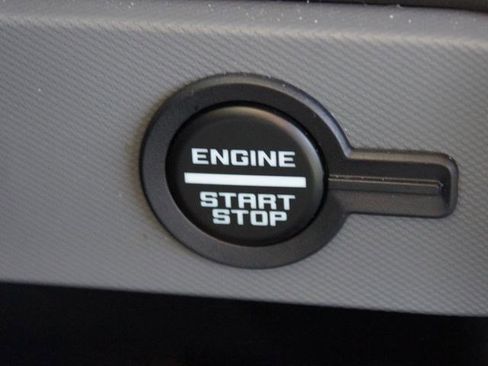 Used 2023 Ford Bronco Big Bend image 9