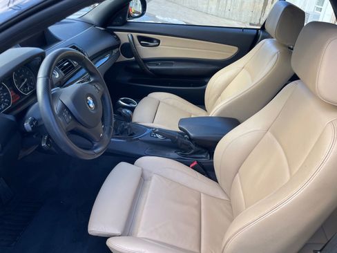 Used 2013 BMW 135i Convertible image 22