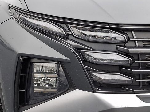 Certified 2025 Hyundai Tucson SEL image 9