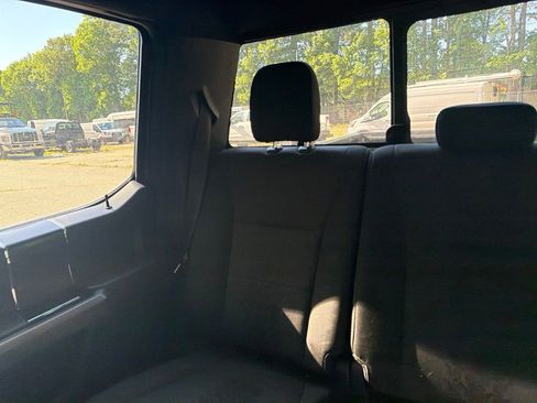 Used 2018 Ford F150 XLT w/ Equipment Group 302A Luxury AWD/4WD image 11