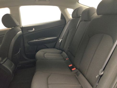 Used 2016 Kia Optima LX image 18
