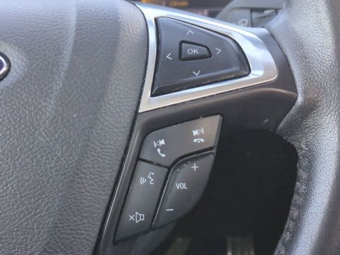 Used 2016 Ford Fusion Titanium image 26