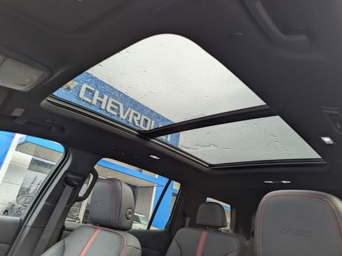 Used 2024 Chevrolet Traverse RS w/ LPO, Floor Liner Package image 30