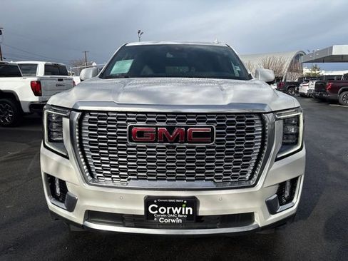 Used 2024 GMC Yukon XL Denali image 10