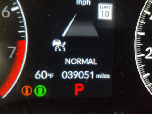 Used 2023 Honda Civic Sport image 10