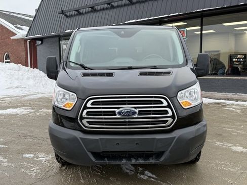 Used 2018 Ford Transit 350 XLT image 18