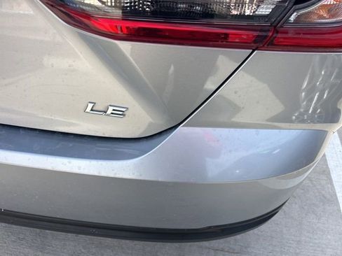Used 2025 Toyota Camry LE image 4