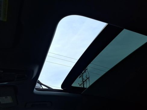 Used 2025 Audi Q6 e-tron Premium Plus w/ Premium Plus image 13