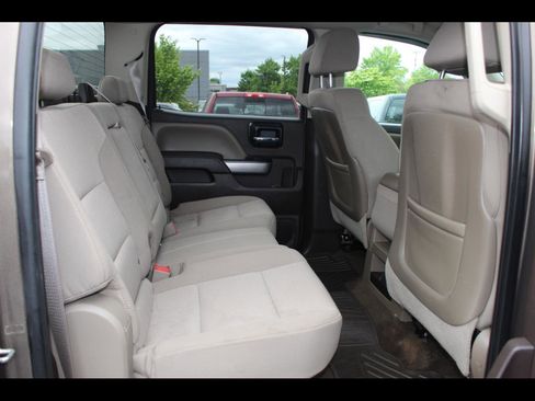 Used 2015 Chevrolet Silverado 2500 LT w/ Z71 Package, Off-Road AWD/4WD image 20