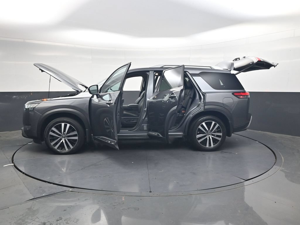 Used 2024 Nissan Pathfinder Platinum w/ Cargo Package FWD image 35