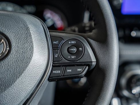 New 2025 Toyota RAV4 XLE Premium image 31