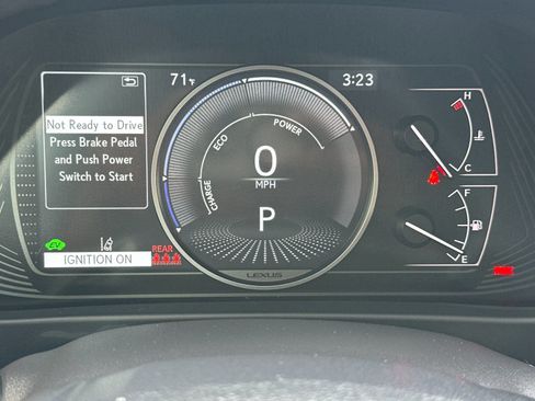 Used 2024 Lexus UX 250h FWD w/ Premium Package image 28