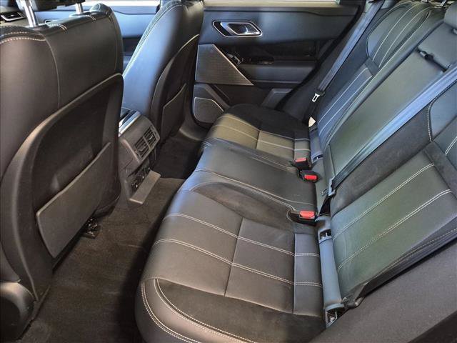 Used 2019 Land Rover Range Rover Velar R-Dynamic SE AWD/4WD image 21
