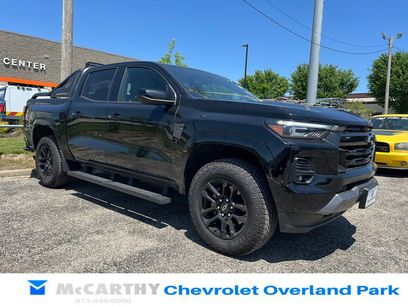 Used 2025 Chevrolet Colorado Z71 w/ Midnight Edition