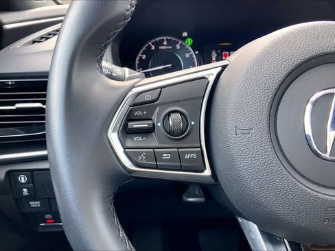 Used 2025 Acura RDX SH-AWD image 23