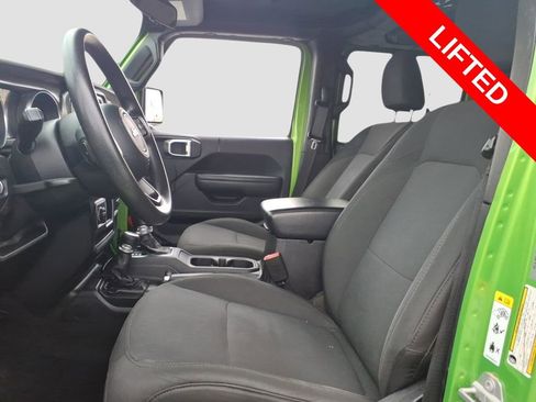 Used 2018 Jeep Wrangler Unlimited Sport image 20