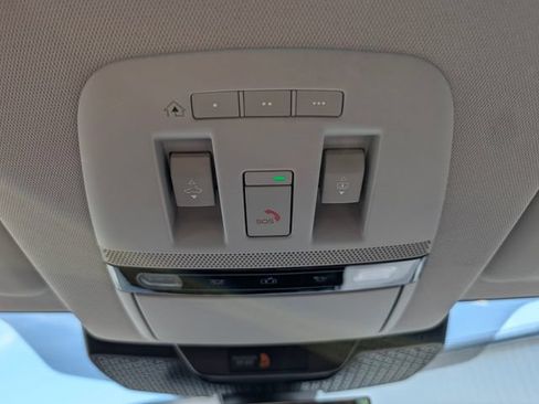 Used 2024 Nissan Ariya AWD image 25