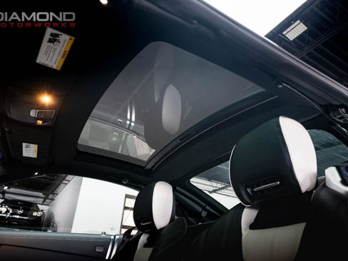 Used 2015 Mercedes-Benz SL 550 image 61