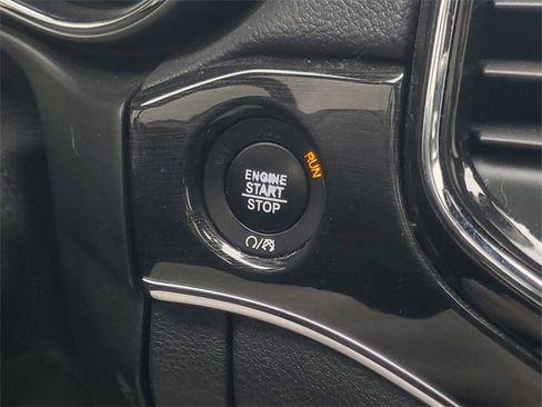 Used 2021 Jeep Grand Cherokee Trailhawk w/ Premium Lighting Group image 24