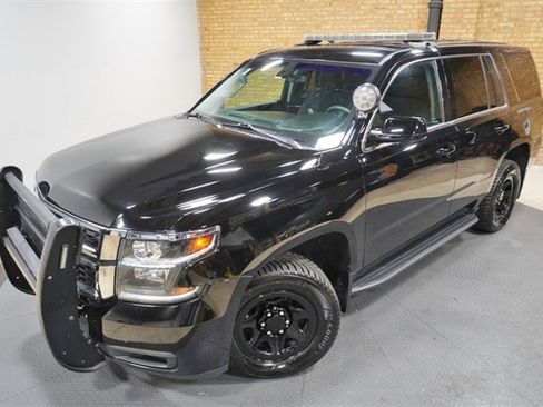 Used 2019 Chevrolet Tahoe 4WD w/ Remote Keyless Entry Package image 2