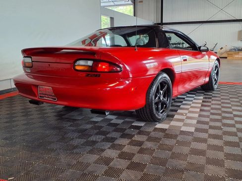 Used 1997 Chevrolet Camaro Z28 w/ Preferred Equipment Group 2 RWD image 7