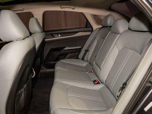 Used 2022 Kia K5 EX w/ EX Premium Package image 7