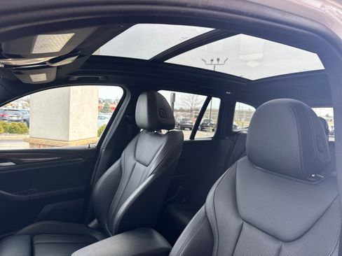 Used 2023 BMW X3 xDrive30i image 11