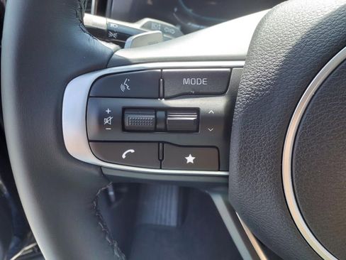 New 2025 Kia Sportage EX image 21