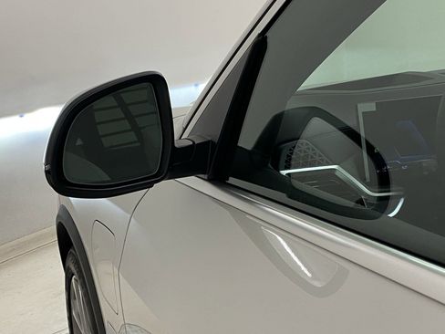 New 2026 BMW X5 xDrive50e w/ Climate Comfort Package image 23