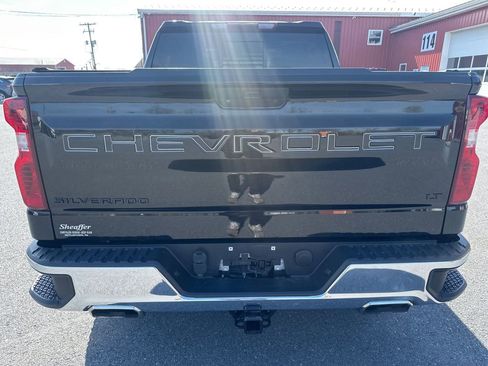 Used 2021 Chevrolet Silverado 1500 LT w/ Z71 Off-Road Package image 7
