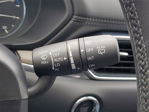 Used 2025 MAZDA CX-5 Signature image 23