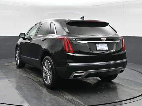 Used 2025 Cadillac XT5 Premium Luxury image 5