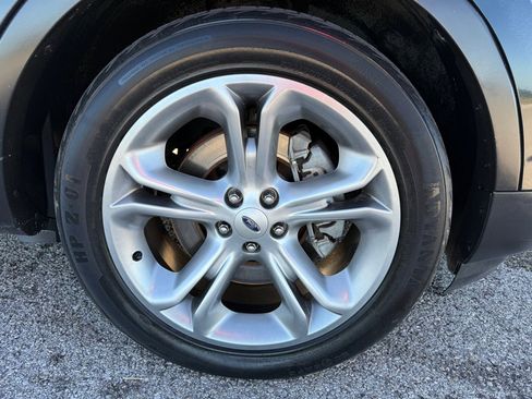 Used 2015 Ford Explorer Limited image 30