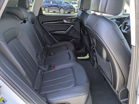 Used 2020 Audi Q5 2.0T Premium w/ Convenience Package AWD/4WD image 19