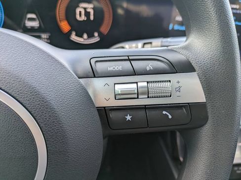 Certified 2025 Hyundai Santa Cruz SEL FWD image 24