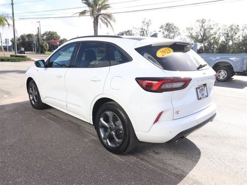 Used 2023 Ford Escape ST-Line w/ Tech Pack #1 image 9