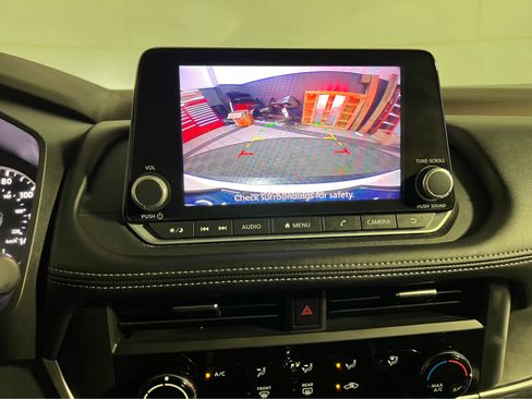 Certified 2023 Nissan Rogue S AWD/4WD image 14