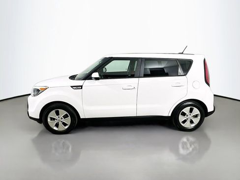 Used 2016 Kia Soul FWD image 5