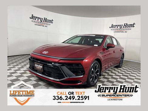 Used 2024 Hyundai Sonata SEL image 1