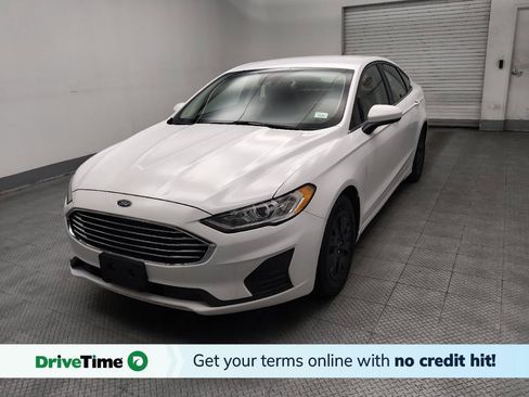 Used 2019 Ford Fusion S FWD image 1