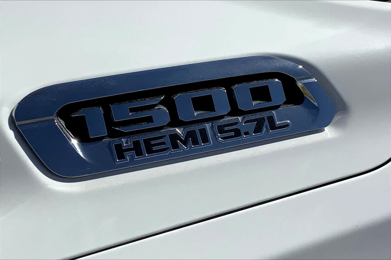 Used 2020 RAM 1500 Laramie AWD/4WD image 31