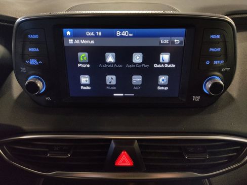 Used 2019 Hyundai Santa Fe SE image 25