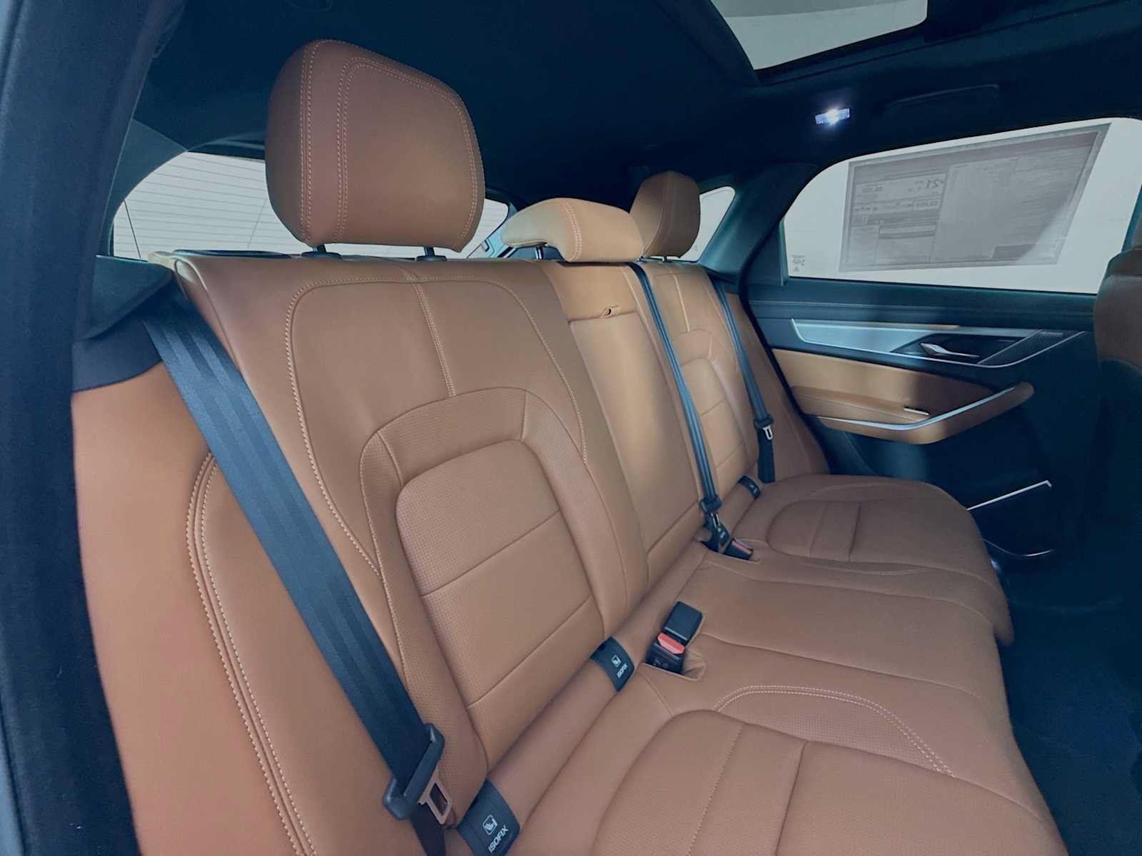 New 2025 Jaguar F-PACE R-Dynamic S AWD/4WD image 27