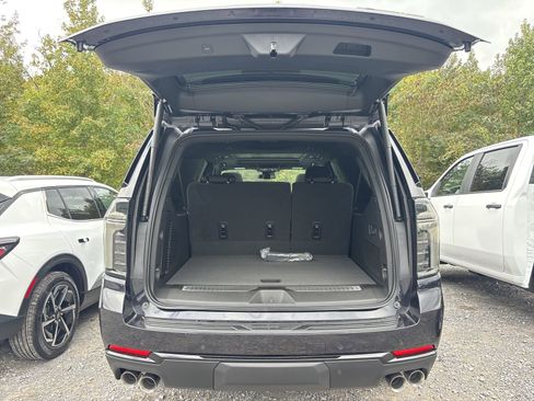 New 2026 Chevrolet Suburban RST w/ Comfort Package image 27